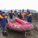 Mueren15 personas al derrumbarse dique en Rusia
