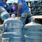 Asociación de embotelladores de agua apoyan cierre de empresas que no cumplen con requisitos