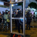 Manifestantes atacan agencia de noticias en Hong Kong