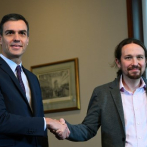PSOE y Podemos firman acuerdo para formar un Gobierno progresista en España