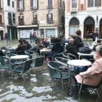 Venecianos cansados del turismo y las inundaciones