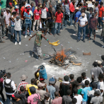 Cientos de policías protestan en Haití