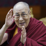 Tibetanos dicen que Dalai Lama debe elegir a su sucesor