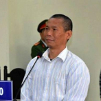 Vietnam condena a la cárcel dos activistas por “propaganda antiestatal” en Facebook