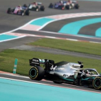 Lewis Hamilton logra undécimo triunfo del año en carrera final de F1