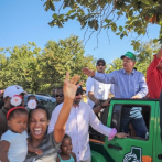 Leonel y la Fuerza del Pueblo abrazan el color verde en campaña electoral
