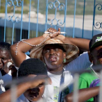 Piden a inmigrantes haitianos identificar cadáveres sin reclamar tras el huracán Dorian