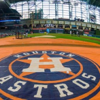 Miembros de los Astros admiten robo de señales durante partidos en 2017, según reportes