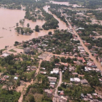 Desbordamiento de río deja ocho desaparecidos en el centro de Colombia