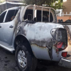 Incendian camioneta de candidato a senador del PLD por San José de Ocoa