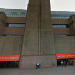 Acusan de daño criminal a un hombre que rasgó un Picasso en la Tate Modern