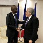 El presidente de Haití trata sobre la situación de su país con el secretario de la OEA