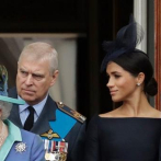Reunión familiar de la Reina con príncipe Enrique en busca de salida a crisis