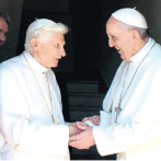 Benedicto XVI pide retirar su firma del polémico libro que defiende celibato