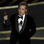 Brad Pitt gana su primer Óscar de actuación por “Once Upon a Time”