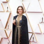 Rose McGowan critica duramente a Natalie Portman por su capa feminista de los Oscar