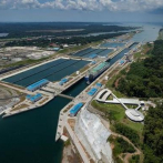 Canal de Panamá cobra cargo adicional por uso de agua dulce