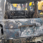Se incendia minibús en alrededores de Junta Central Electoral