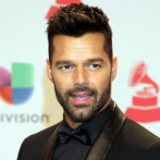 Ricky Martin invita a los dominicanos a salir a la calle a reclamar lo que es básico