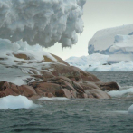 Una isla oculta surge en la Antártida por el deshielo glaciar