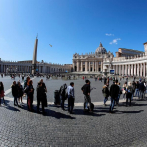 El Vaticano pide combatir el coronavirus con solidaridad ante desigualdades