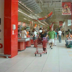 Supermercados garantizan abastecimiento de alimentos; llaman a evitar compras compulsivas por coronavirus