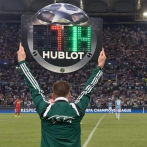 Cambios, tarjetas, VAR: seis décadas de reglas de impacto en el fútbol