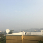 El humo de Duquesa sepulta Santo Domingo Oeste y Los Alcarrizos