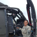 Dominicana se convierte en primera piloto de helicópteros de combate Black Hawk en la Guardia Nacional EE.UU