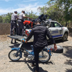 Detienen 6 personas que realizaban carreras ilegales de motocicletas en Puerto Plata
