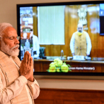 Primer ministro indio recomienda el yoga contra el coronavirus