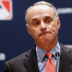 Manfred dice que MLB está en deuda con fanáticos