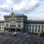 Muere funcionario guatemalteco en accidente dentro de Palacio Nacional