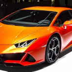 Hombre de Florida gastó fondos de ayuda por covid-19 en un Lamborghini