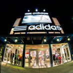 Adidas pierde 264 millones de euros hasta junio, tras la caída de las ventas