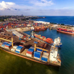 Abinader destituye 24 subdirectores de Autoridad Portuaria Dominicana