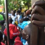 Migrantes haitianos se fugan del albergue en Panamá pero son retornados