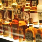 Autenticar el whisky más caro con láser y sin abrir la botella