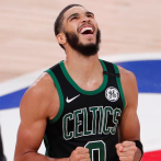Celtics destronan a Raptors en el Este; Nuggets dan suspense en el Oeste