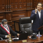 Así se salvó el presidente Vizcarra de ser destituido por el Congreso peruano