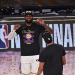 LeBron sigue acortando distancia en la carrera por ser el mejor de la historia