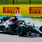 Lewis Hamilton se hace con la 'pole position' del GP de Portugal de Fórmula 1