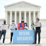 Juez de EEUU rechaza limitaciones al programa de inmigrantes 'Dreamer'