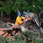 Iota se degrada a tormenta tropical causando destrozos en Nicaragua y Honduras