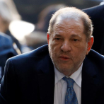 Aíslan en prisión al productor de cine Harvey Weinstein por síntomas de covid
