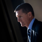 Trump da perdón al general Flynn, quien le mintió al FBI sobre contactos con Rusia
