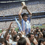 Diego Maradona vivió entre el brillo y los escándalos