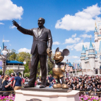 Disney despedirá a 32,000 empleados por el impacto de la covid en sus parques