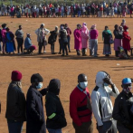 Sudáfrica teme repunte de contagios de covid-19