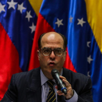 Oposición venezolana pide aumentar la presión a Maduro por comicios 